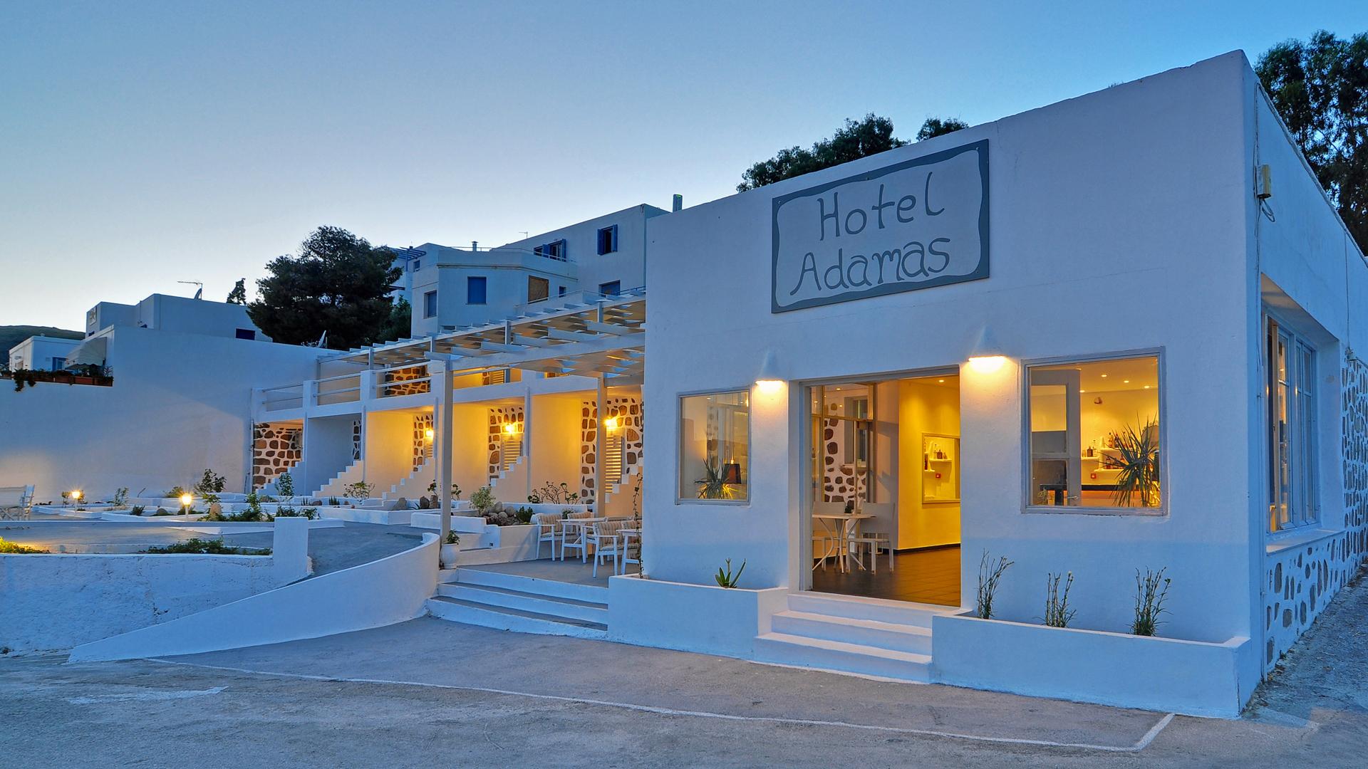 Hotel Adamas Extérieur photo