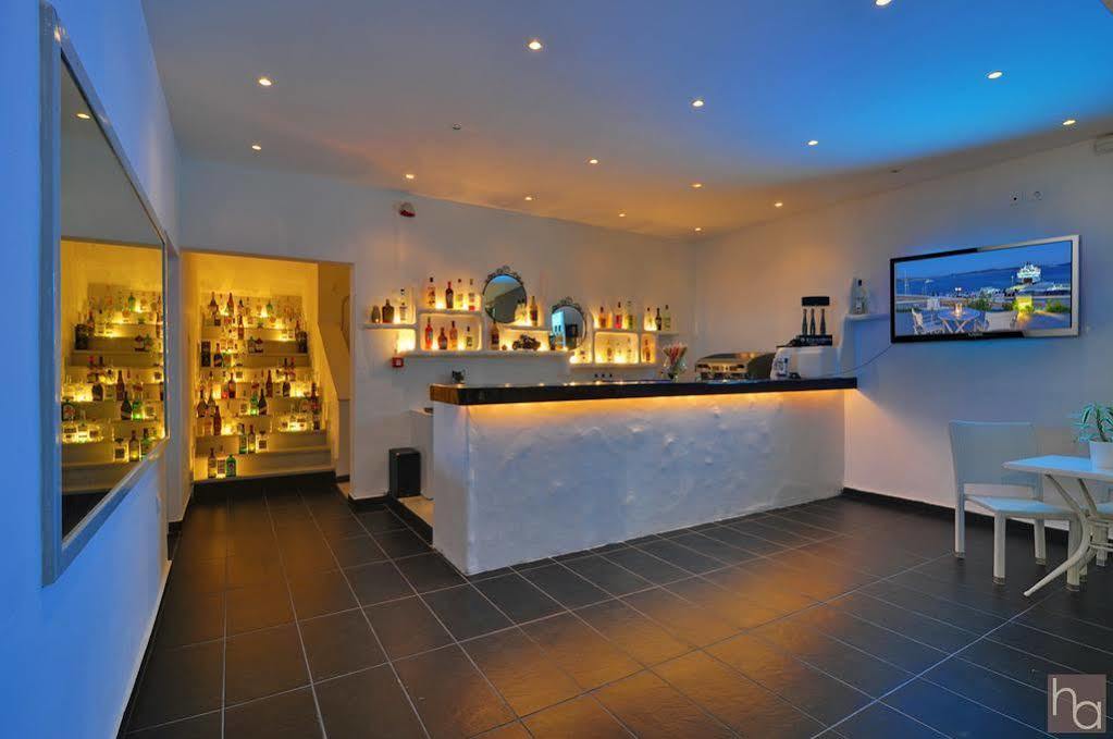 Hotel Adamas Extérieur photo